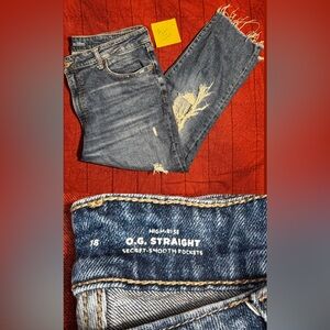 Old Navy OG Straight Leg Jeans - Distressed Denim